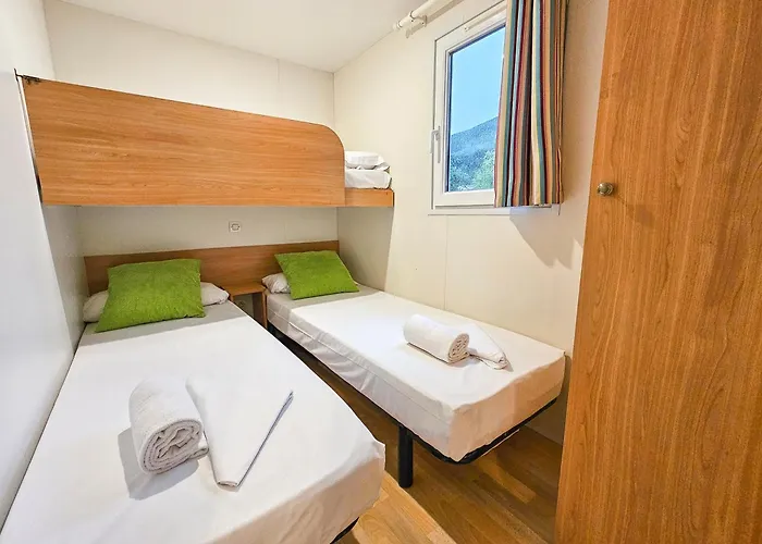 Y Solopuent * Castiello de Jaca